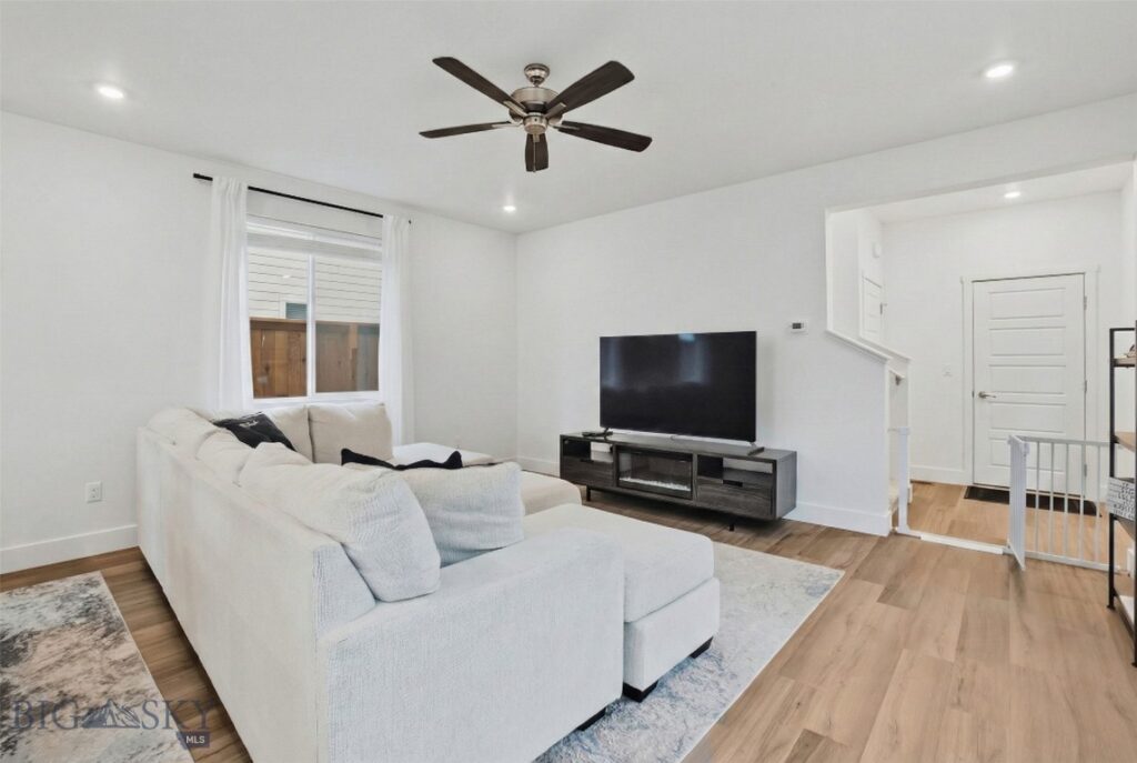 1811 N Cottonwood Road, Bozeman MT 59718