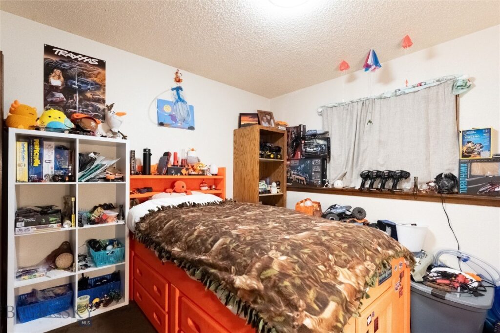 206 S Davis, Belgrade MT 59714