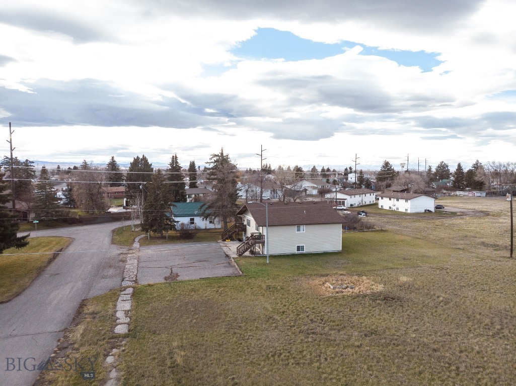 206 S Davis, Belgrade MT 59714