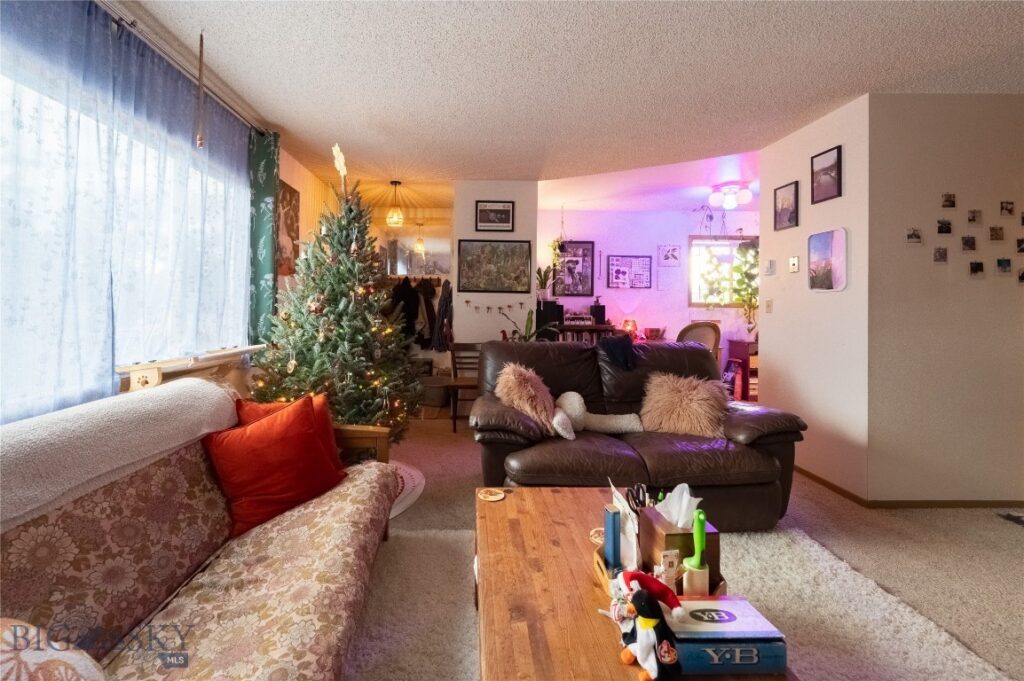 206 S Davis, Belgrade MT 59714