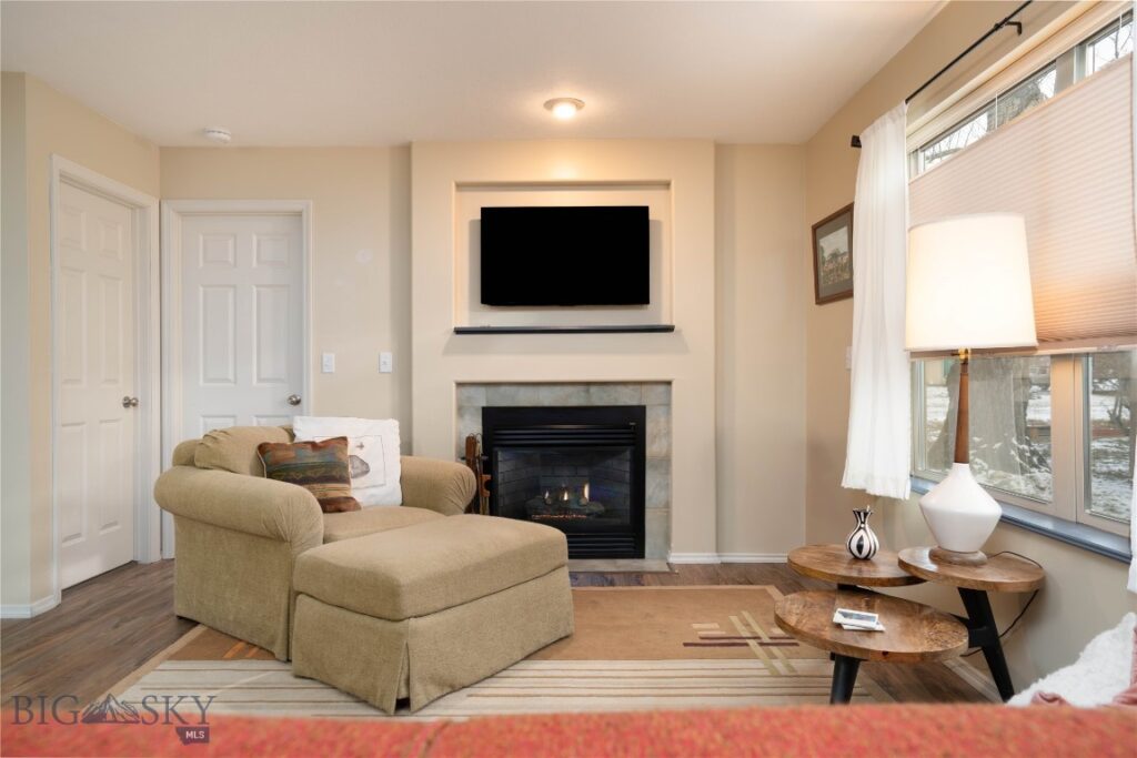 42 N 25th Avenue, Bozeman MT 59718