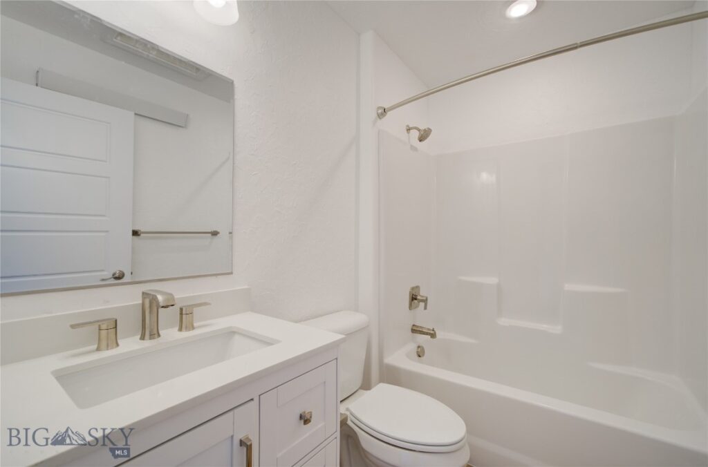 413 Garnier Avenue, Livingston MT 59047