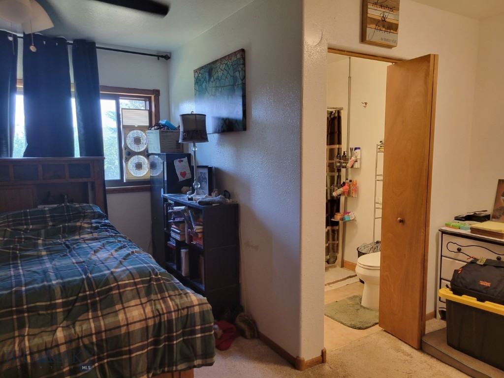 902 Nevada Street, Belgrade MT 59714