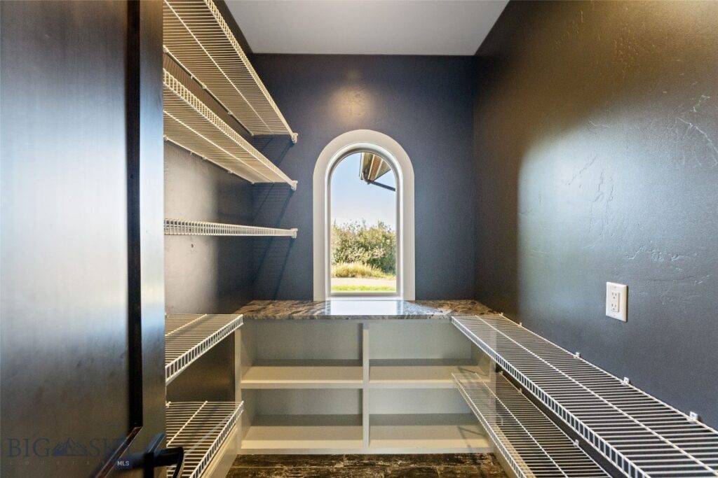 65 Naya Nuki Drive, Bozeman MT 59715