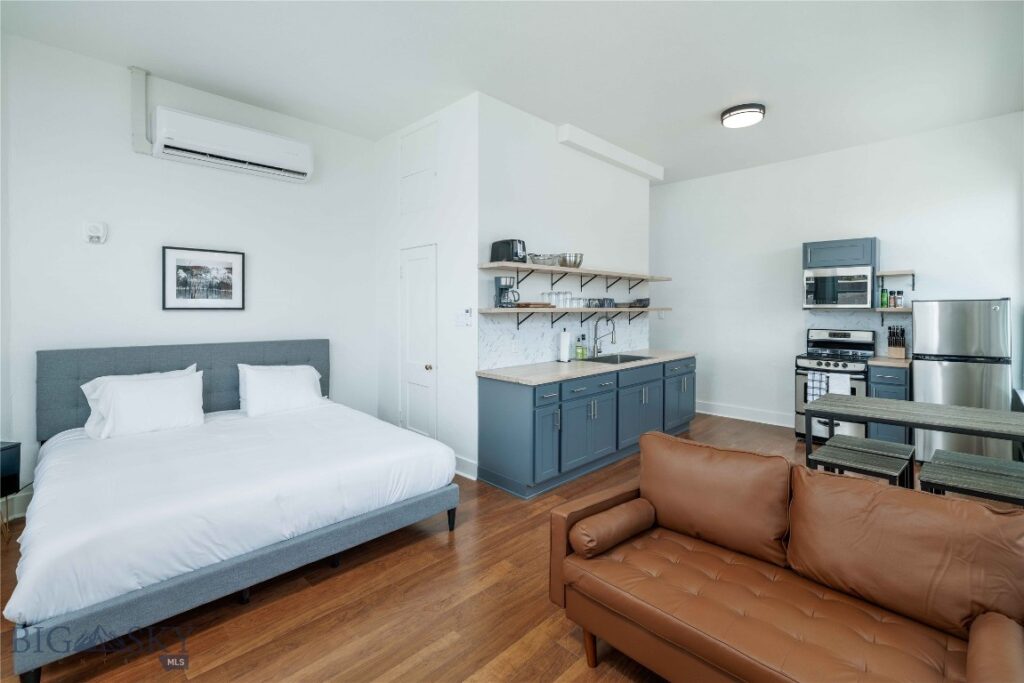 201 S Main Street, Livingston MT 59047