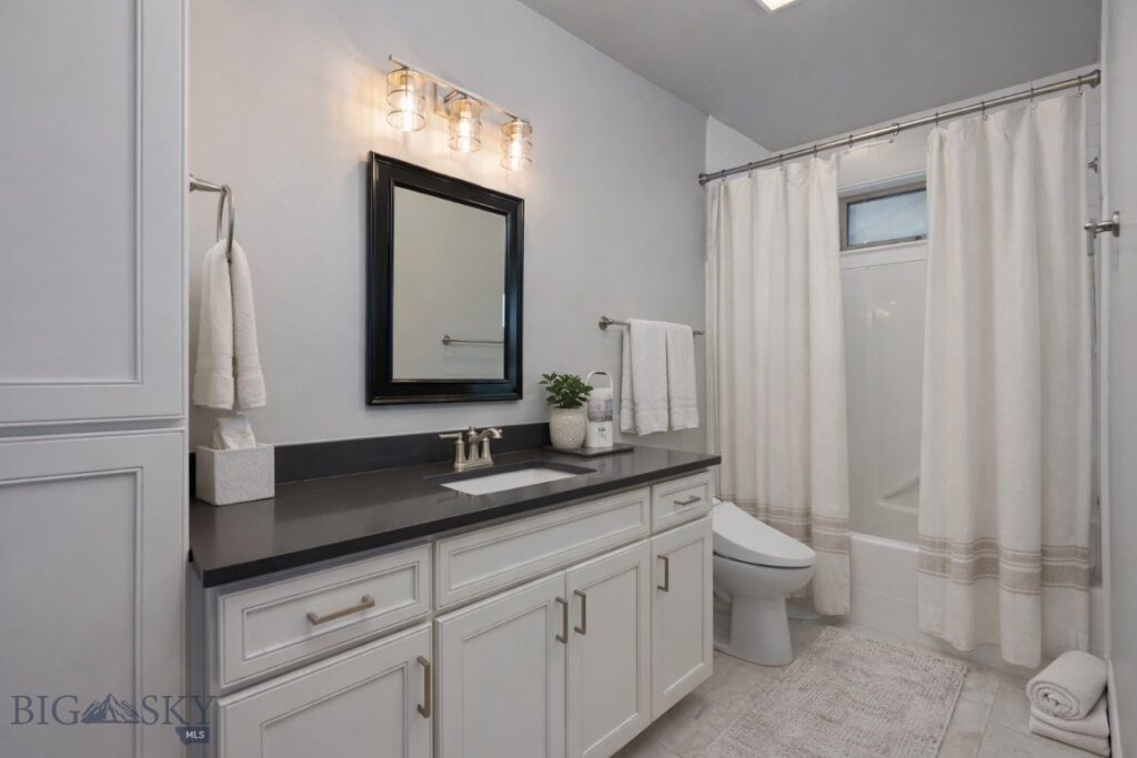 2052 Commonwealth Street, Bozeman MT 59718