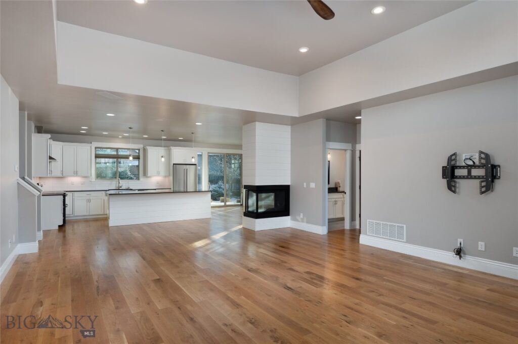 2052 Commonwealth Street, Bozeman MT 59718