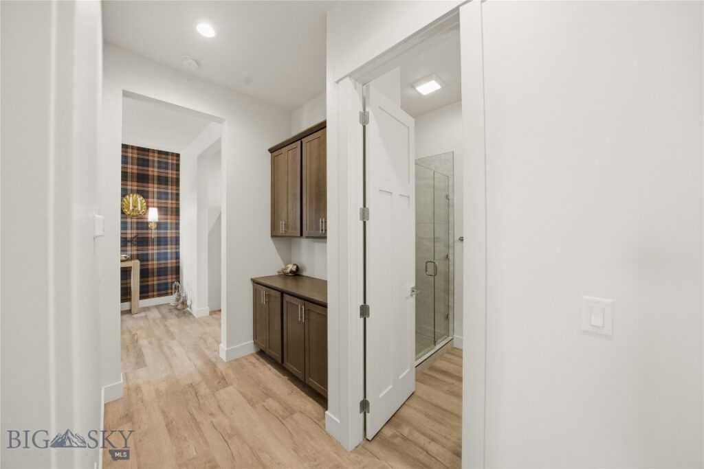 1718 Wyatt Earp Court, Belgrade MT 59714