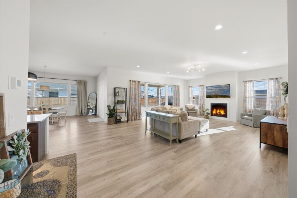 1718 Wyatt Earp Court, Belgrade MT 59714