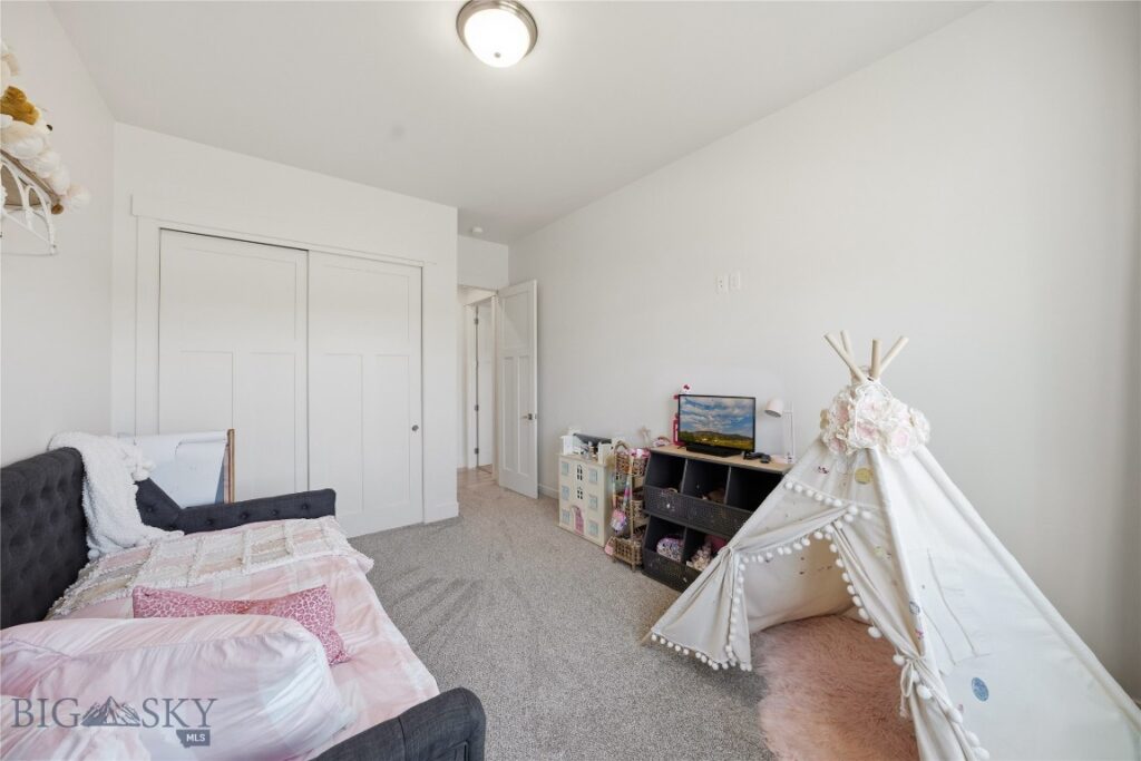 1718 Wyatt Earp Court, Belgrade MT 59714