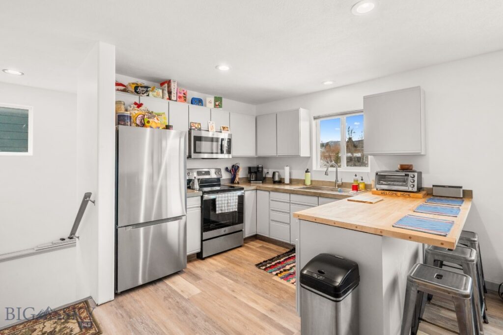 121 Gravel Hollow, Bozeman MT 59718