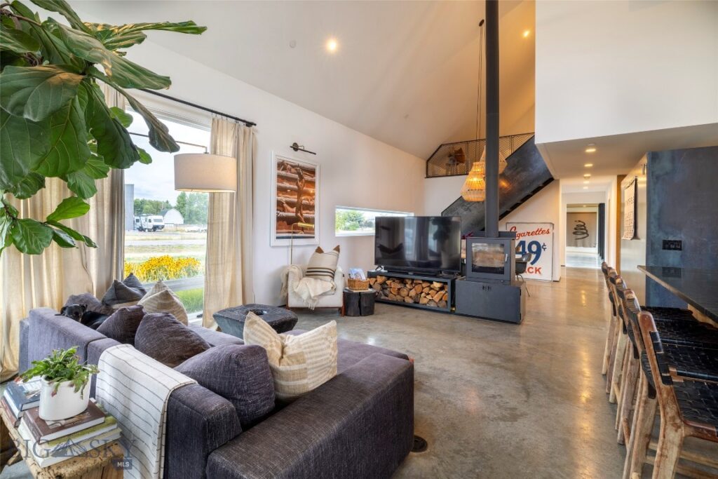 31 Ladybug, Bozeman MT 59718