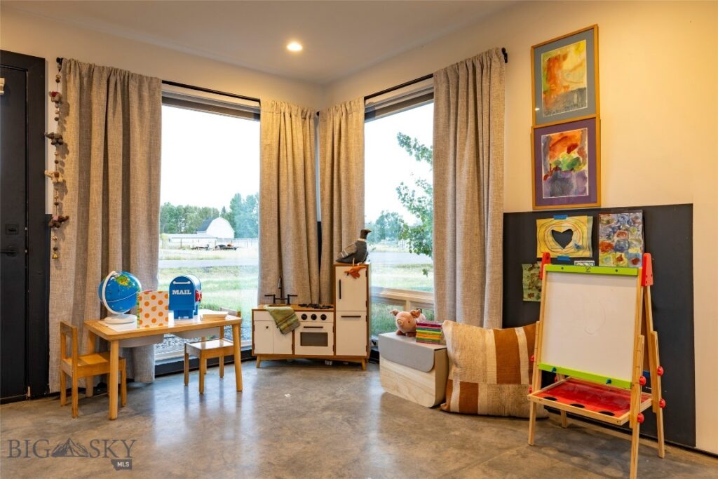 31 Ladybug, Bozeman MT 59718