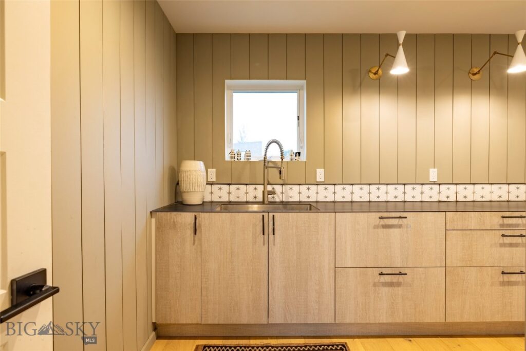 31 Ladybug, Bozeman MT 59718