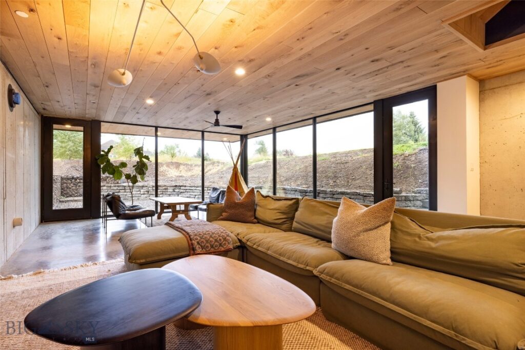 31 Ladybug, Bozeman MT 59718