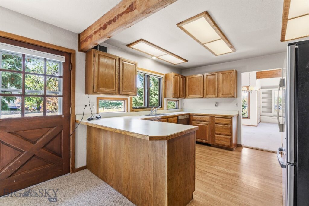 43 Hitching Post Road, Bozeman MT 59715