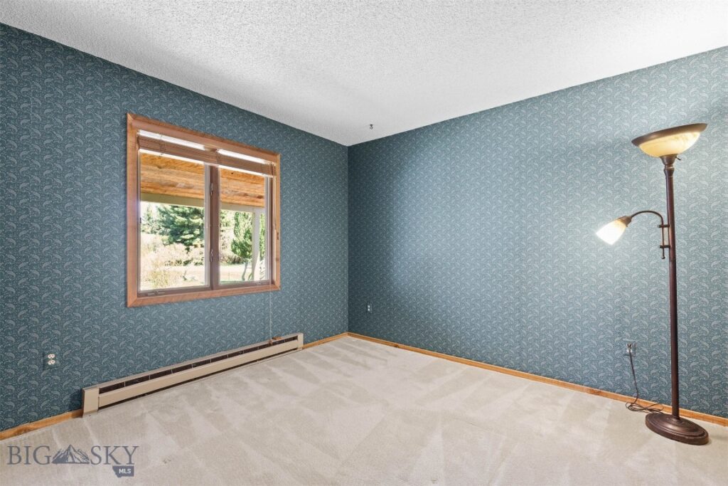 43 Hitching Post Road, Bozeman MT 59715