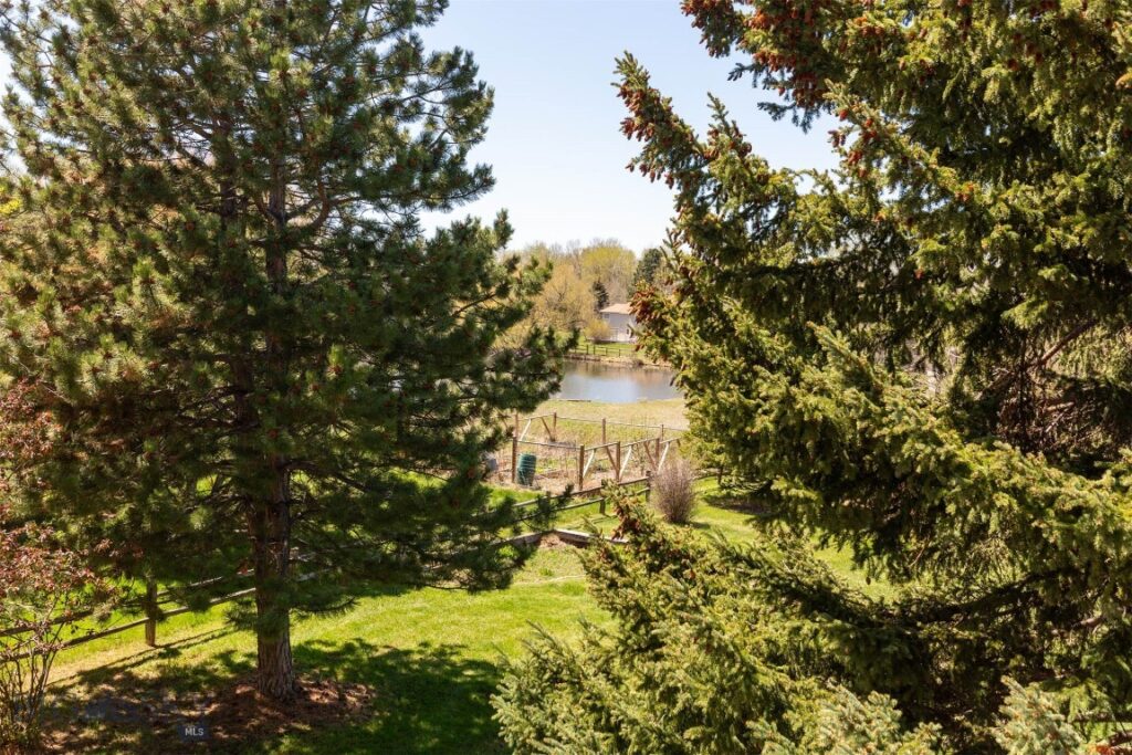 43 Hitching Post Road, Bozeman MT 59715
