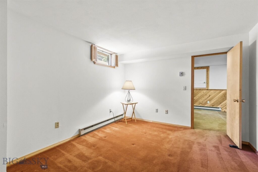 43 Hitching Post Road, Bozeman MT 59715