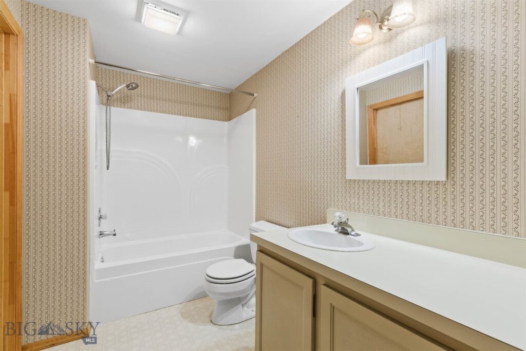 43 Hitching Post Road, Bozeman MT 59715