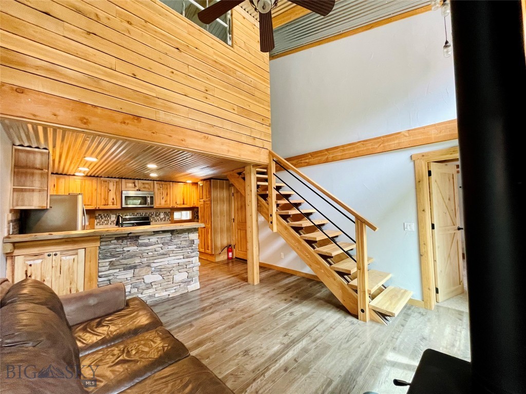 25 Bridger Pines Road, Bozeman MT 59715
