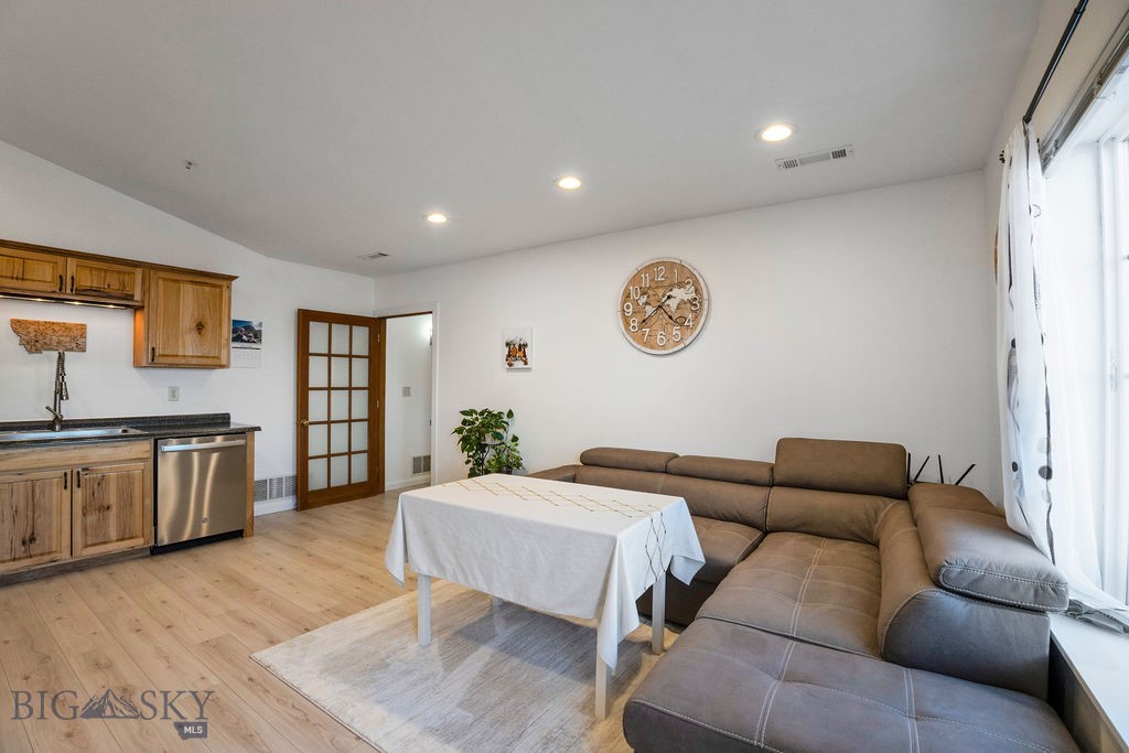 129 Village Drive, Belgrade MT 59714