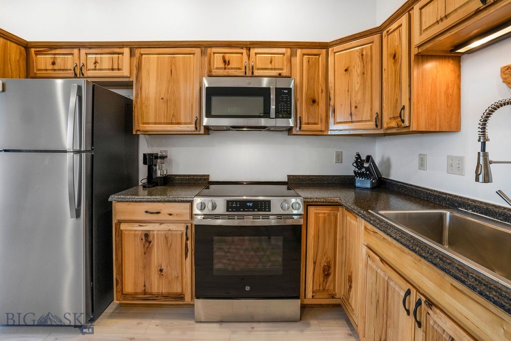 129 Village Drive, Belgrade MT 59714