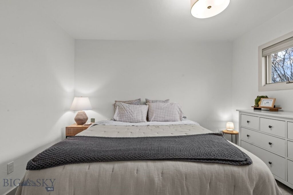 723 S 5th Avenue, Bozeman MT 59715