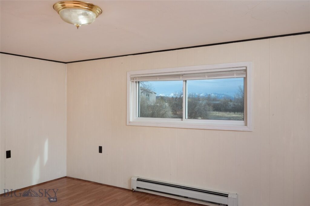 1215 E Gallatin Street, Livingston MT 59047