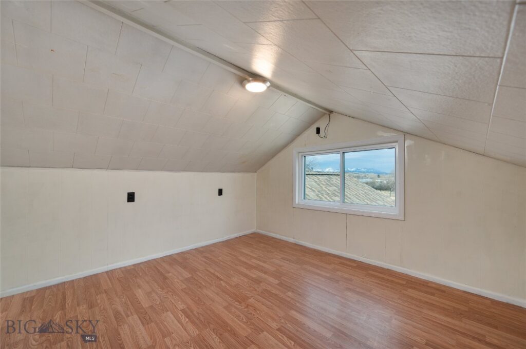 1215 E Gallatin Street, Livingston MT 59047