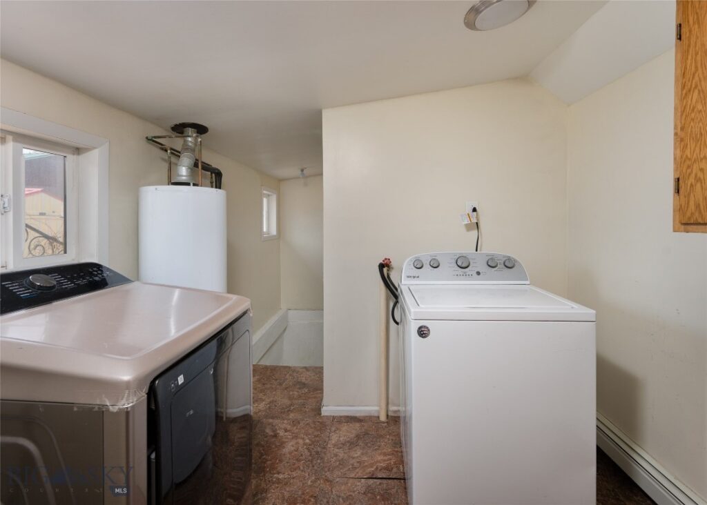 1215 E Gallatin Street, Livingston MT 59047