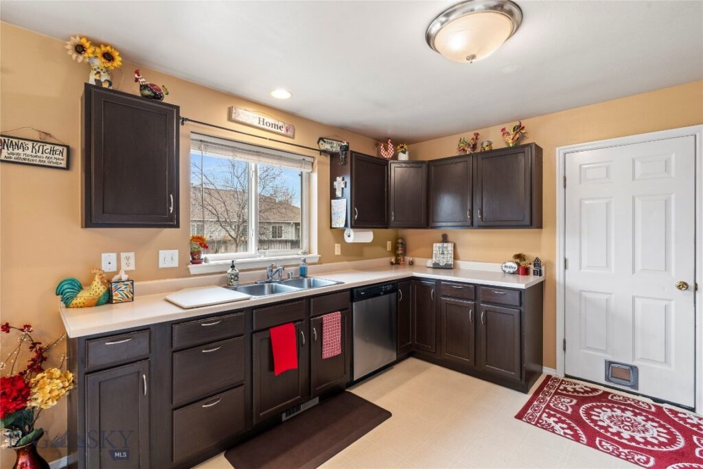 65 Little Brook, Belgrade MT 59714