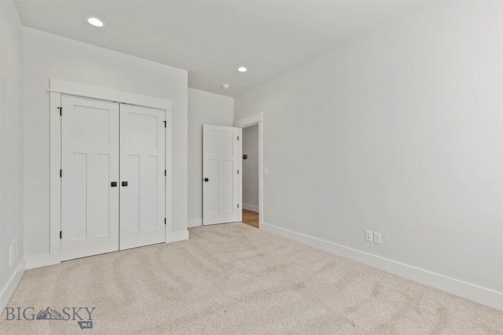 91 W Hyalite Peak Drive, Bozeman MT 59718