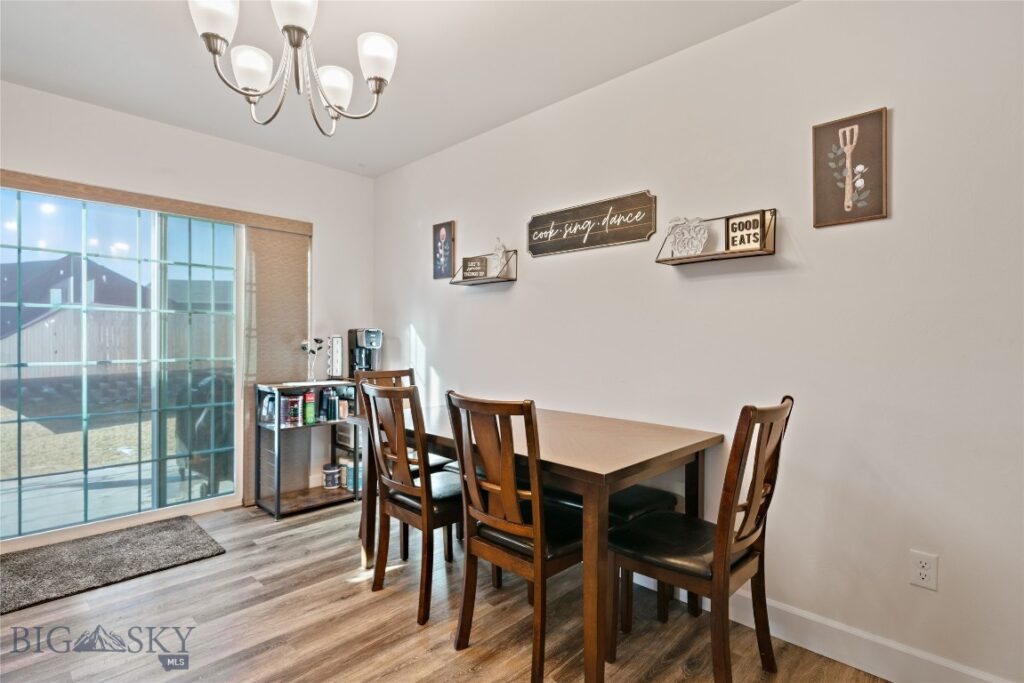 1103 Falcon Ridge Boulevard, Belgrade MT 59714