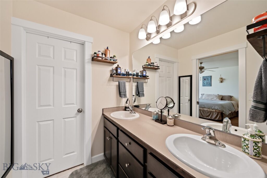 1103 Falcon Ridge Boulevard, Belgrade MT 59714