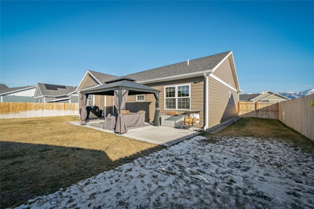 1103 Falcon Ridge Boulevard, Belgrade MT 59714