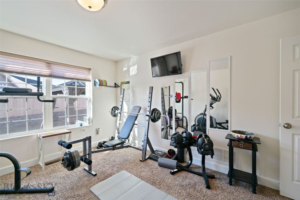 1103 Falcon Ridge Boulevard, Belgrade MT 59714