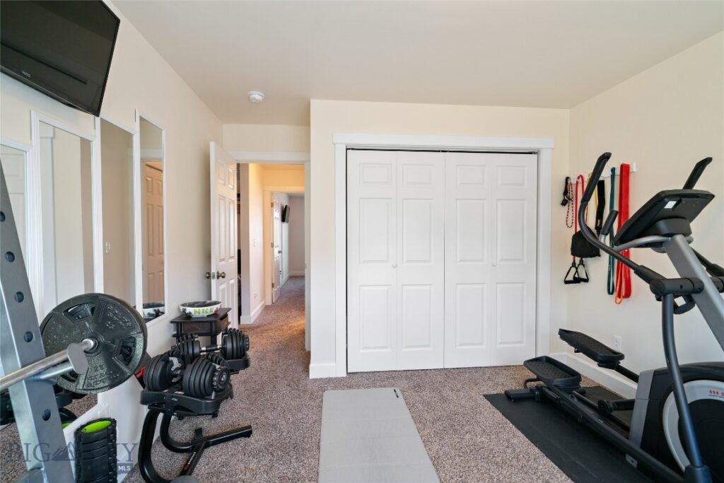 1103 Falcon Ridge Boulevard, Belgrade MT 59714