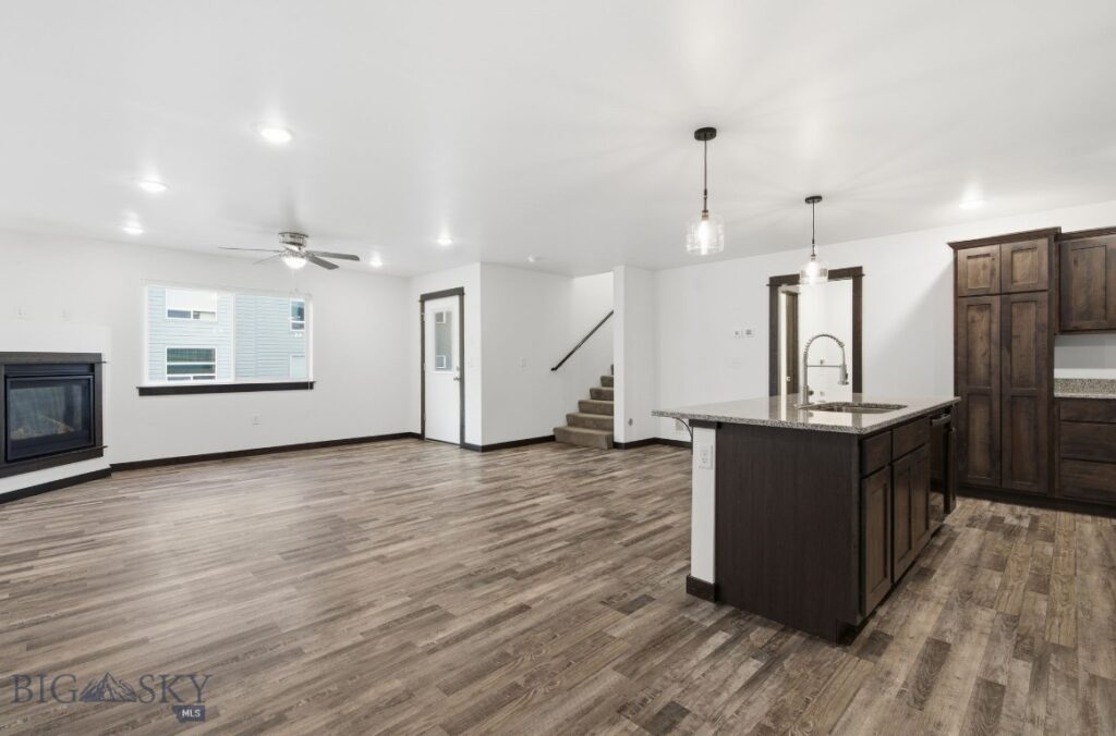 605 & 607 Black Diamond, Belgrade MT 59714