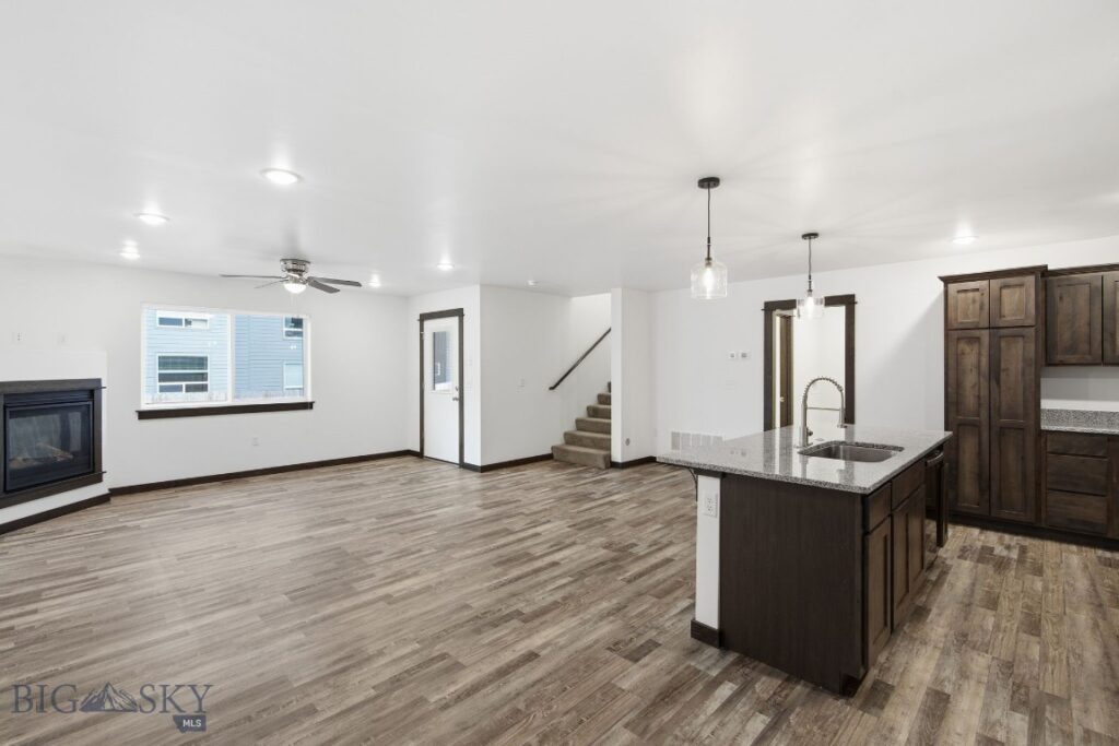 605 & 607 Black Diamond, Belgrade MT 59714