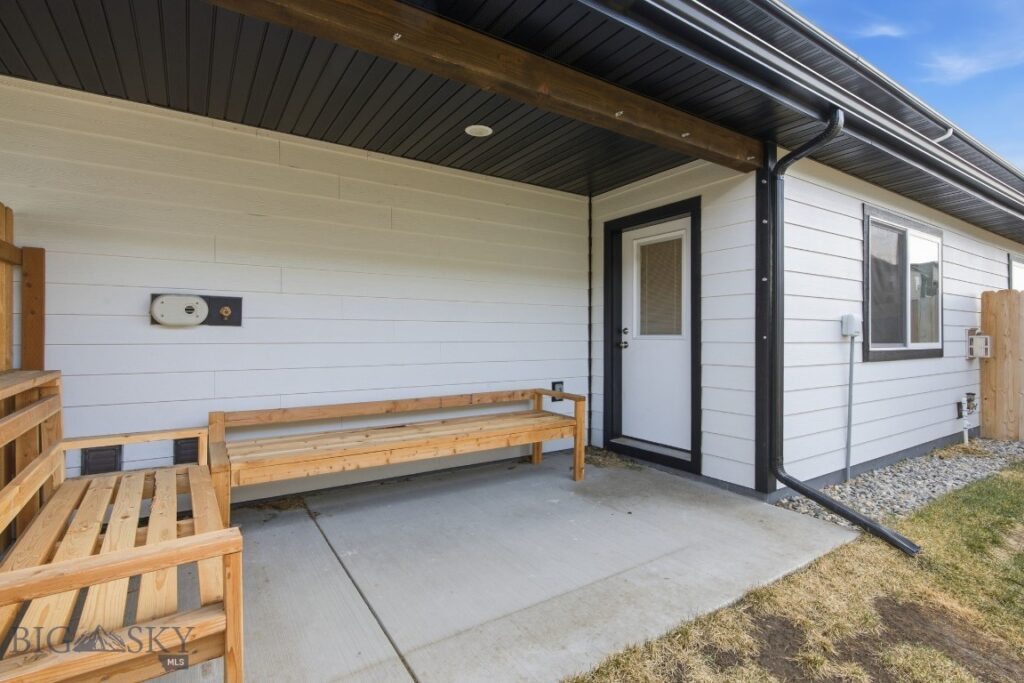 605 & 607 Black Diamond, Belgrade MT 59714