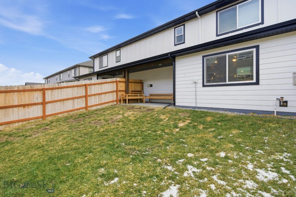 605 & 607 Black Diamond, Belgrade MT 59714