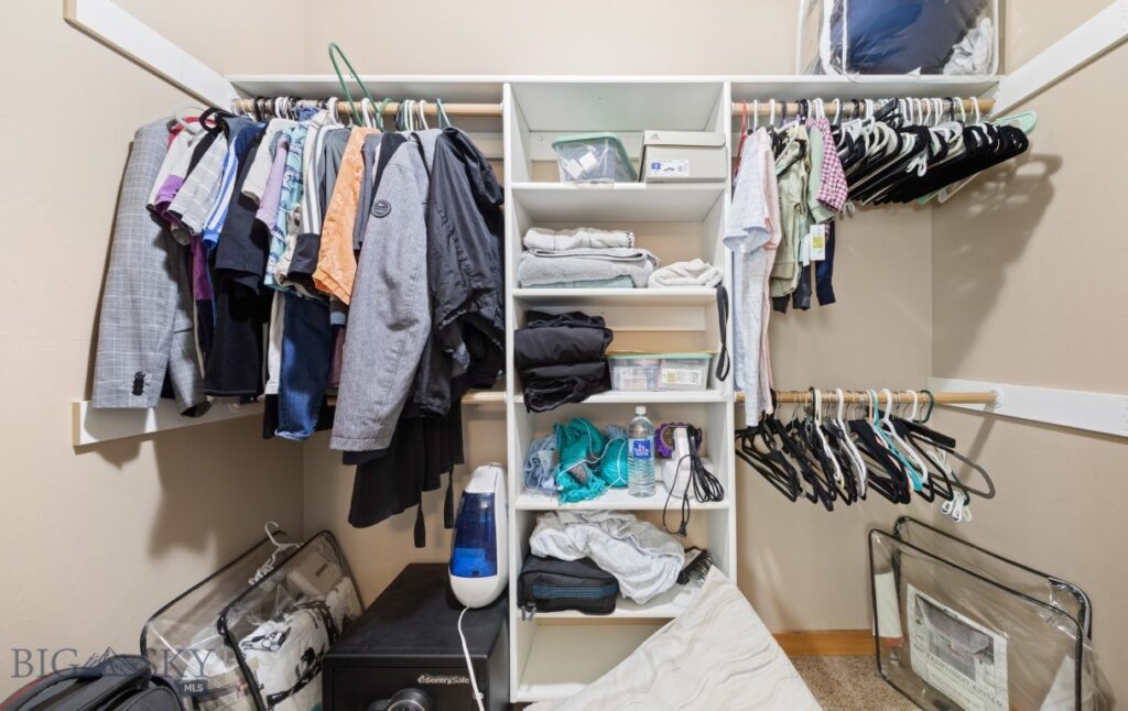 16 Wally D Lane, Belgrade MT 59714