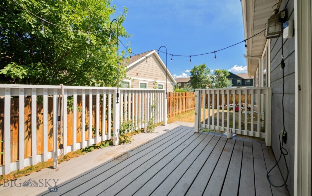 16 Wally D Lane, Belgrade MT 59714