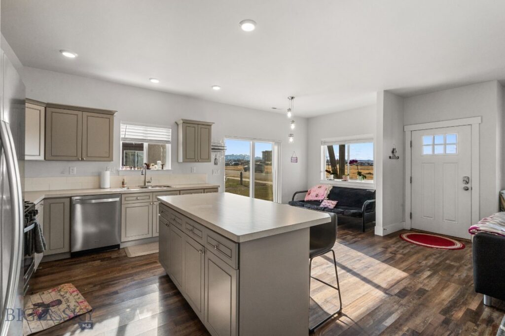 352 Pond Lily Drive, Bozeman MT 59718