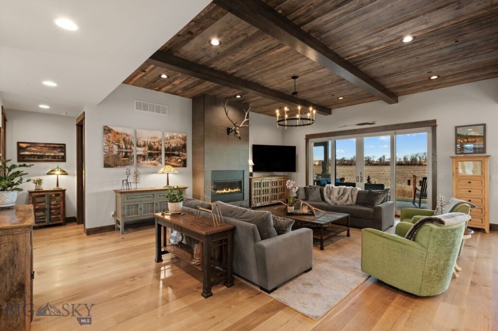 589 Tillyfour Road, Bozeman MT 59718