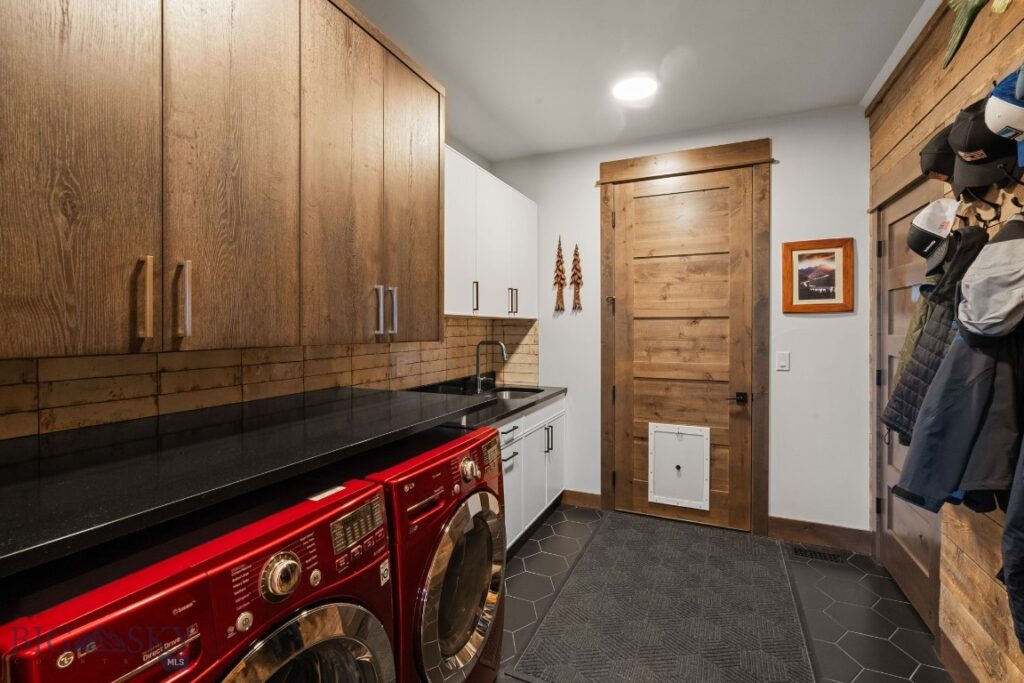 589 Tillyfour Road, Bozeman MT 59718