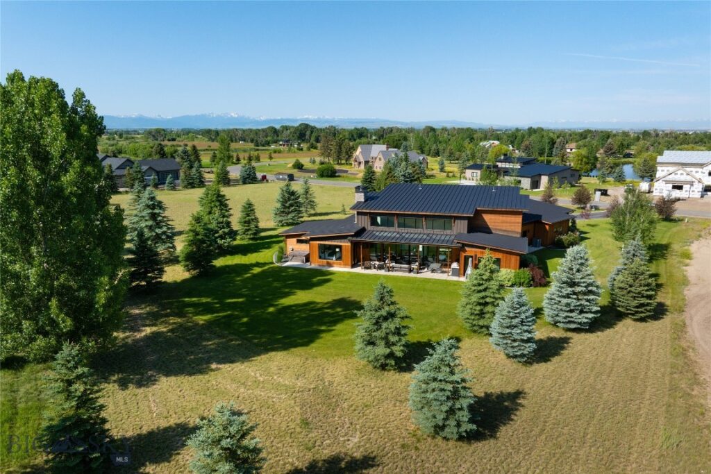 989 Bridger Lake Drive, Bozeman MT 59718