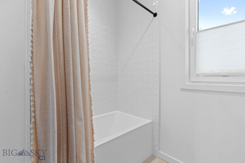 2816 S 30th Avenue, Bozeman MT 59718