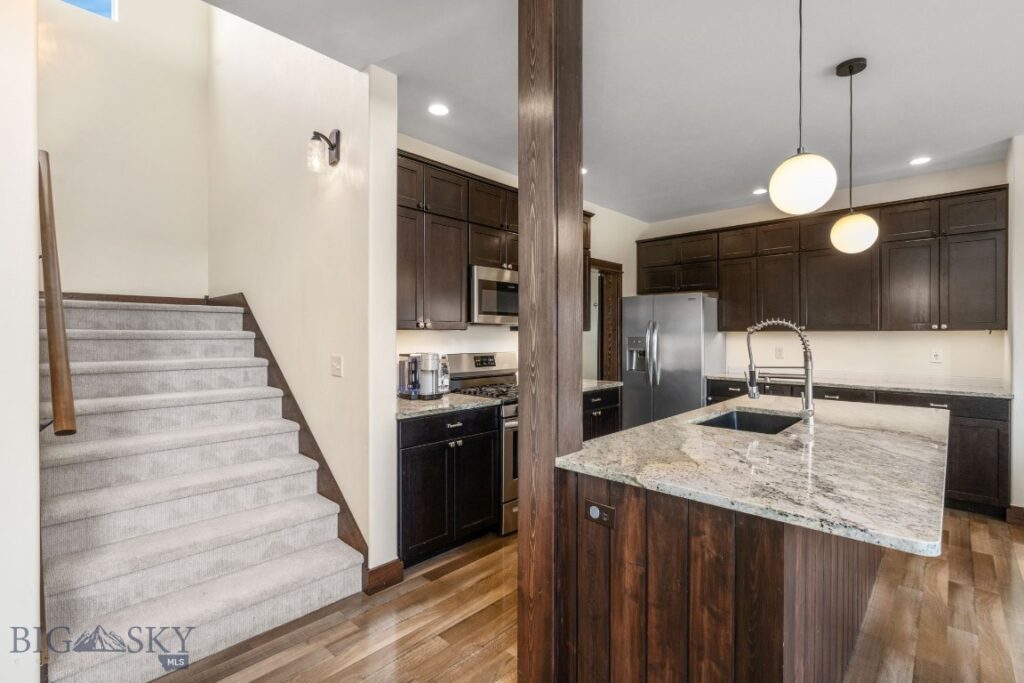 339 Heights Circle, Bozeman MT 59718